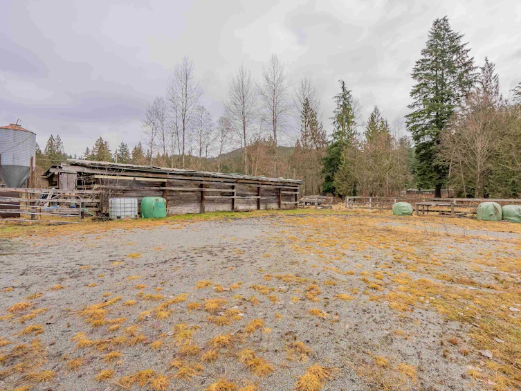 10112 Dewdney Trunk Road, Mission, BC, V4S 1K8 - 8