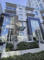 28 E 1st Avenue