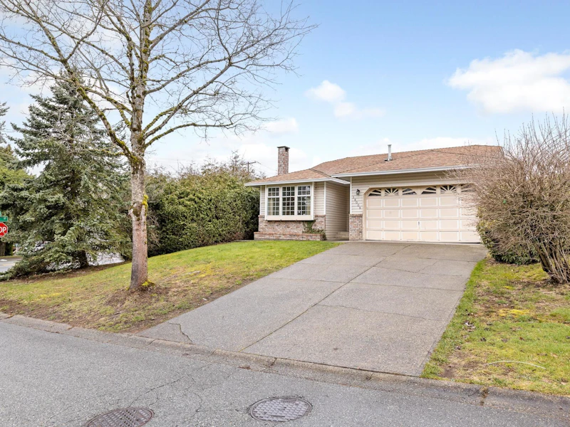 18009 63rd Avenue, Surrey BC V3S 6W8