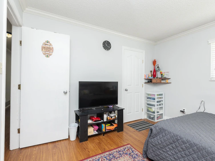 12076 84a Avenue, Surrey, BC, V3W 8L7 - 17