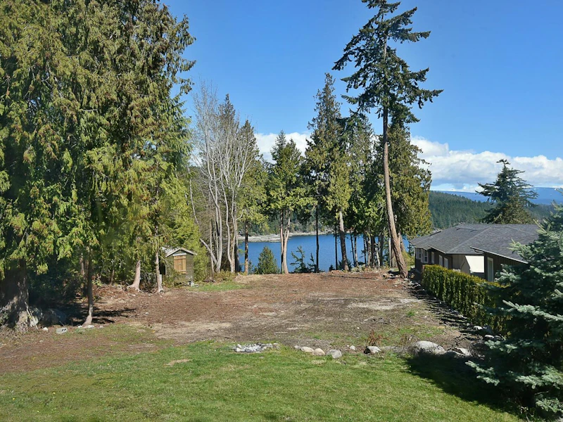 7735 Redrooffs Road, Secret Cove BC