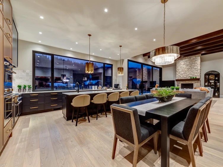 7313 Toni Sailer Lane, Whistler, BC, V8E 0E3 - 25