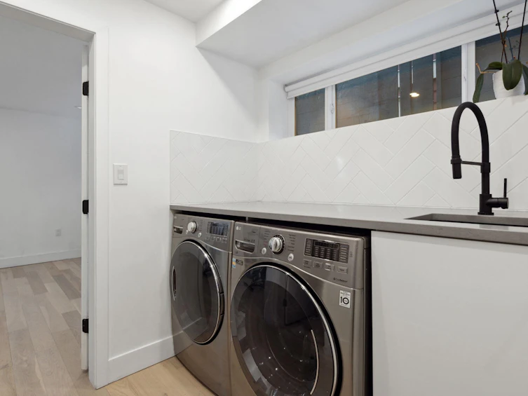 4615 W 7th Avenue, Vancouver, BC, V6R 1X4 - 23