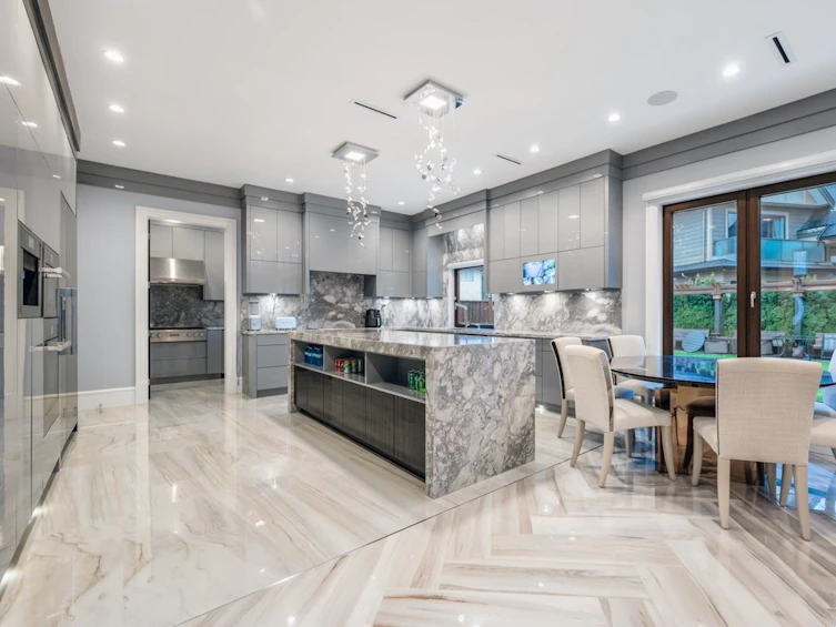 5731 Cantrell Road, Richmond, BC, V7C 3H5 - 11
