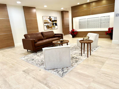 206-120 Esplanade Avenue - 4