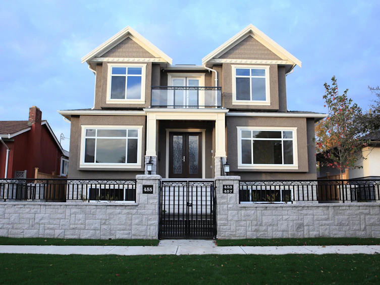 455 W 38th Avenue, Vancouver, BC, V5Y 2N7