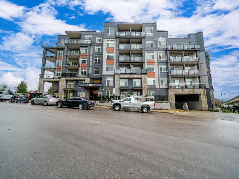 410 - 11077 Ravine Road, Surrey BC