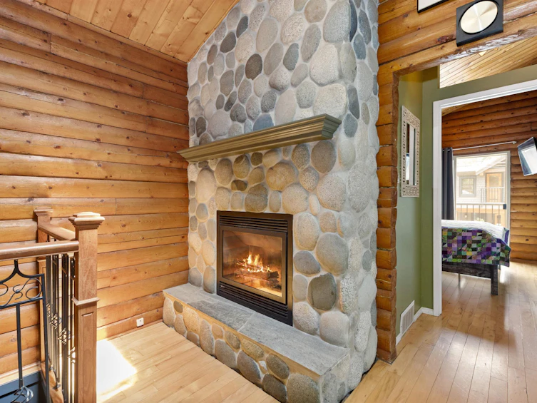 204 Lakeshore Drive, Cultus Lake, BC, V2R 5A1 - 13