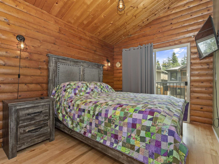 204 Lakeshore Drive, Cultus Lake, BC, V2R 5A1 - 14