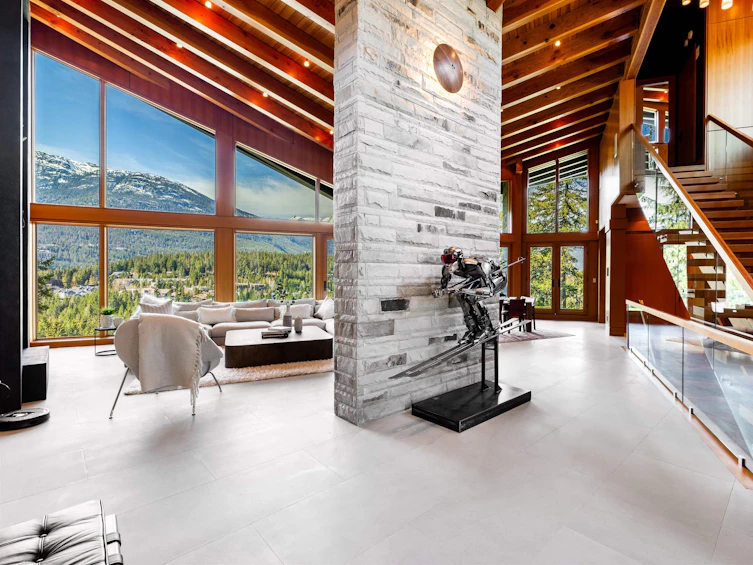 3855 Sunridge Court, Whistler, BC, V8E 0W1 - 2