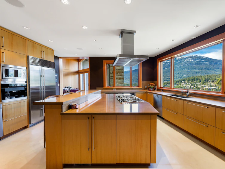 3855 Sunridge Court, Whistler, BC, V8E 0W1 - 7