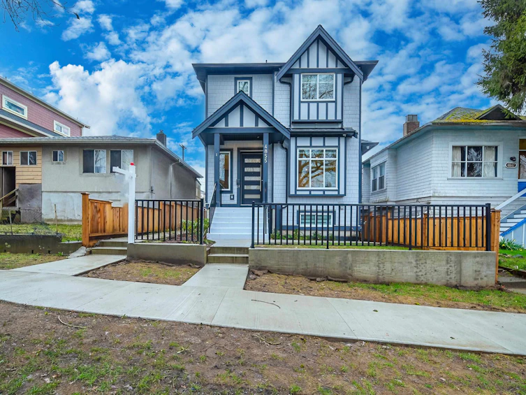 4855 Lanark Street, Vancouver, BC, V5N 3S1