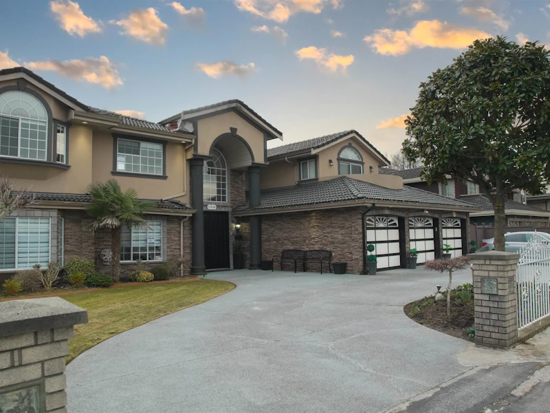 11540 King Road, Richmond BC V7A 3B6