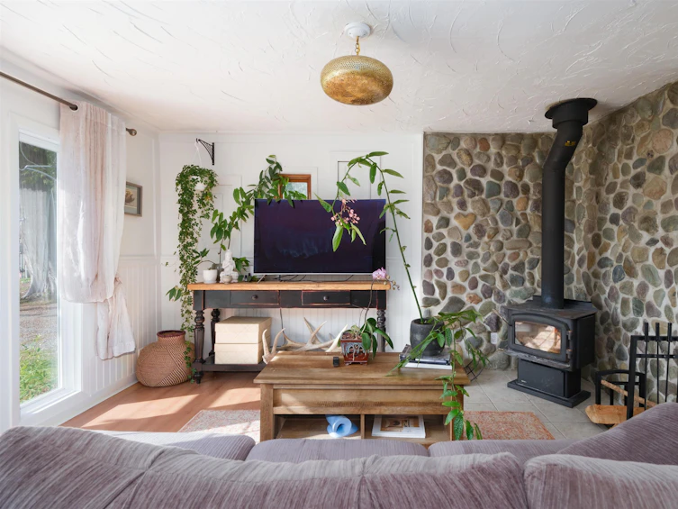 8098 Redrooffs Road, Halfmoon Bay, BC, V7Z 1C7 - 11