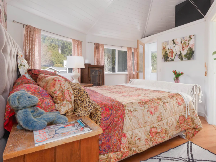 8098 Redrooffs Road, Halfmoon Bay, BC, V7Z 1C7 - 16