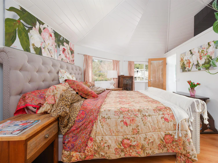 8098 Redrooffs Road, Halfmoon Bay, BC, V7Z 1C7 - 17