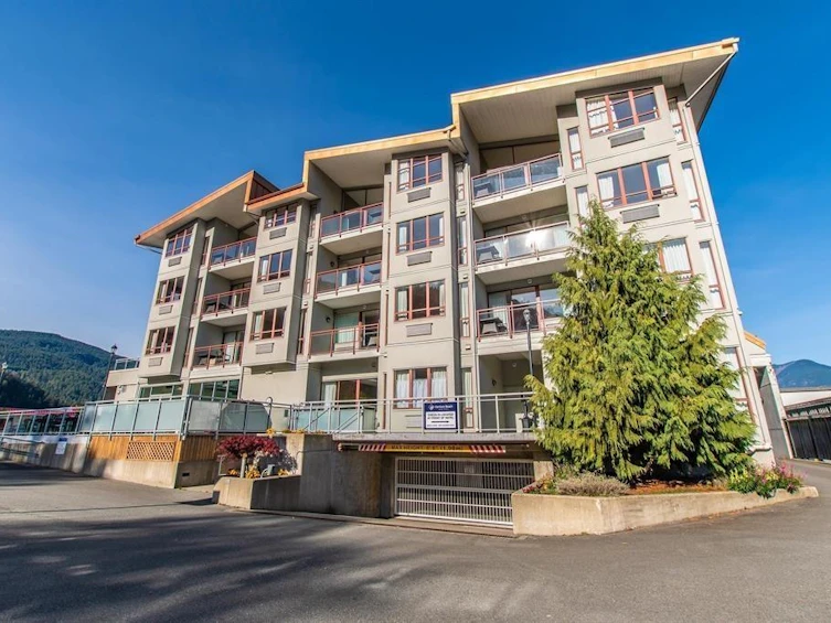 209c-160 Esplanade Avenue, Harrison Hot Springs, BC, V0M 1K0 - 2