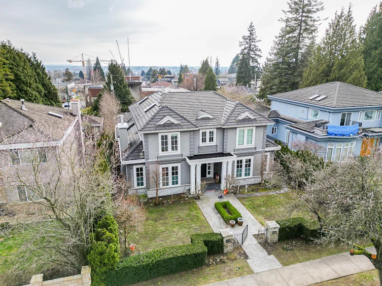 1028 W 58th Avenue, Vancouver, BC, V6P 1W1