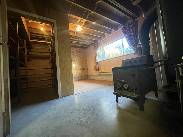 8044 Dogwood Drive, Halfmoon Bay, BC, V7Z 1A7 - 12