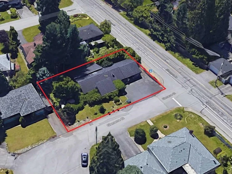 908 Glenacre Court, Port Moody, BC, V3H 1K1 - 26