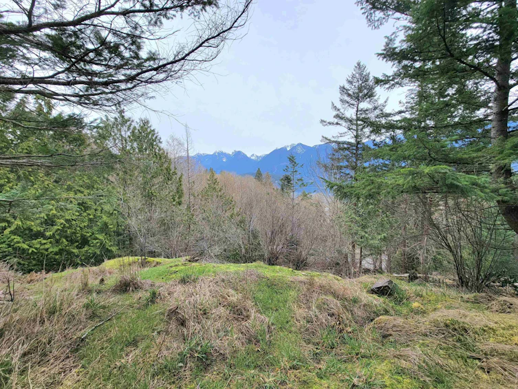 1562 Eaglecliff Road, Bowen Island, BC, V0N 1G1 - 2