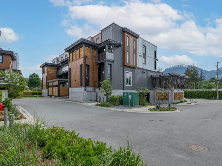 101-39771 Government Road, Squamish, BC, V8B 0G3 - 6