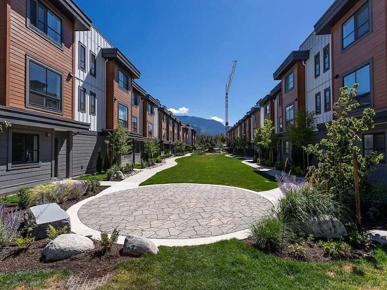 101-39771 Government Road, Squamish, BC, V8B 0G3 - 14