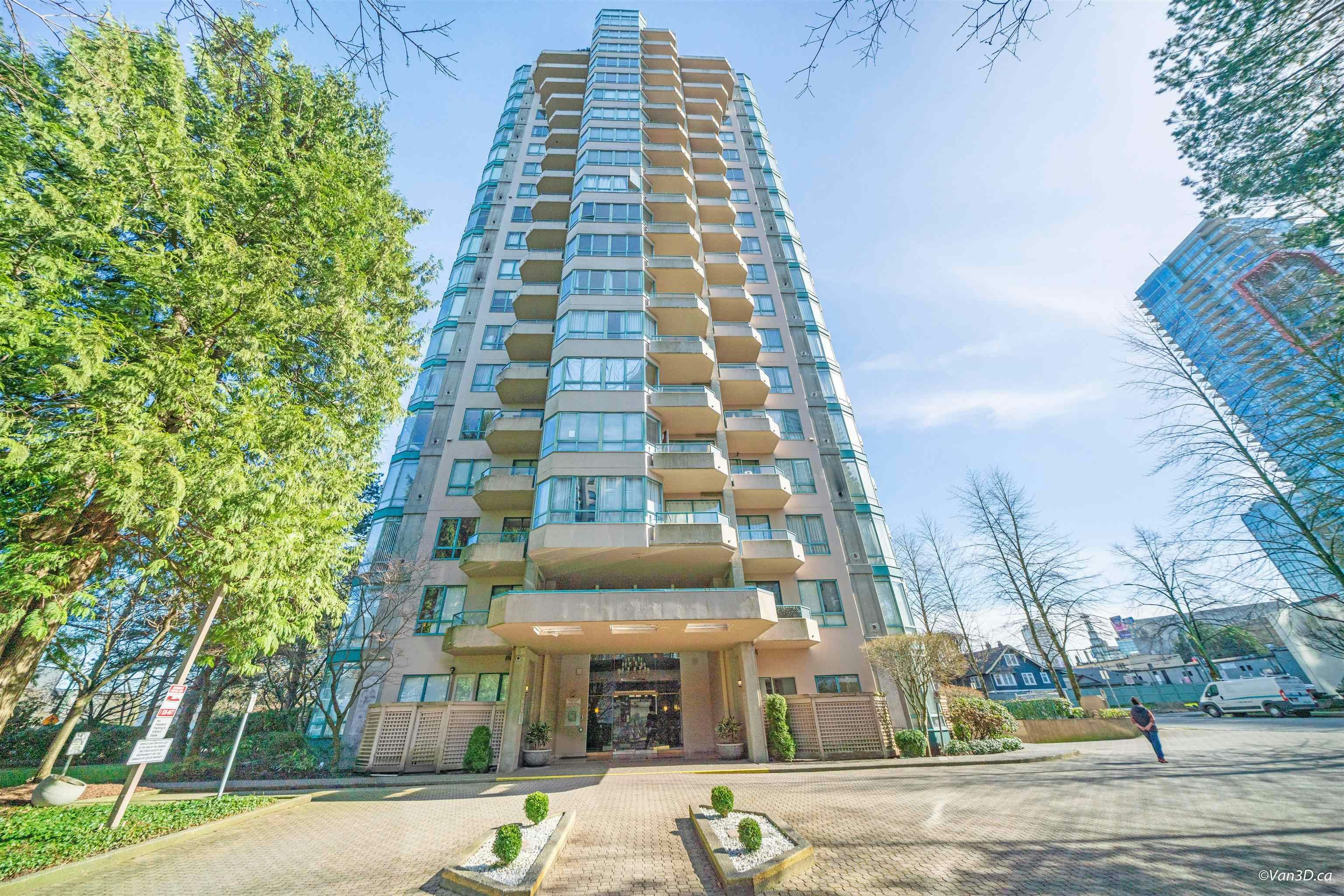701-4603 Hazel Street, Burnaby, BC, V5H 4N1