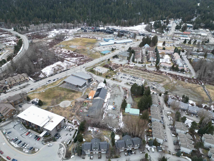 7398 Cottonwood Road, Pemberton, BC, V0N 2L0 - 3