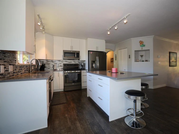 12815 Sunshine Coast Highway, Pender Harbour Egmont, BC, V0N 2H1 - 9