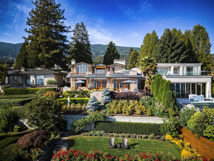 2576 Bellevue Avenue, West Vancouver, BC, V7V 1E4 - 2