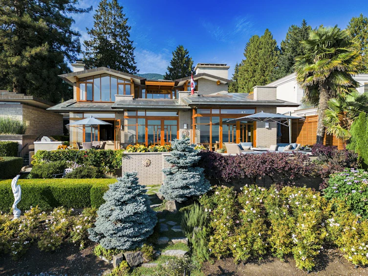 2576 Bellevue Avenue, West Vancouver, BC, V7V 1E4 - 3