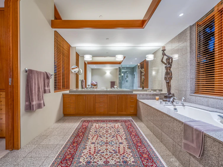 2576 Bellevue Avenue, West Vancouver, BC, V7V 1E4 - 25
