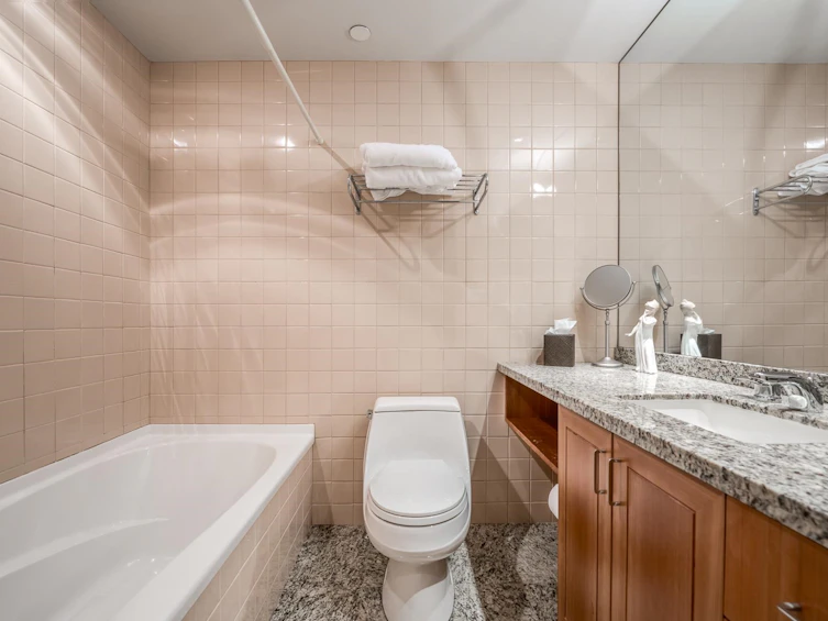 2576 Bellevue Avenue, West Vancouver, BC, V7V 1E4 - 30