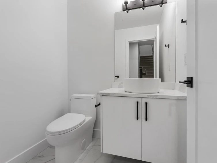 5-23108 Lougheed Highway, Maple Ridge, BC, V2X 2W3 - 8
