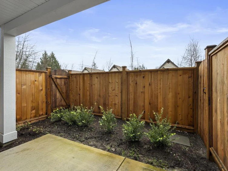 5-23108 Lougheed Highway, Maple Ridge, BC, V2X 2W3 - 24
