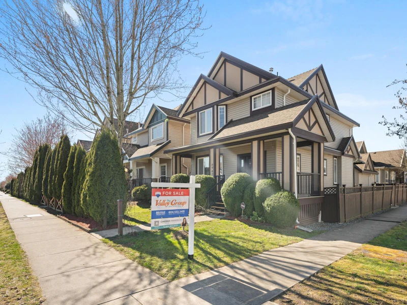 6947 192nd Street, Surrey BC V4N 5W6