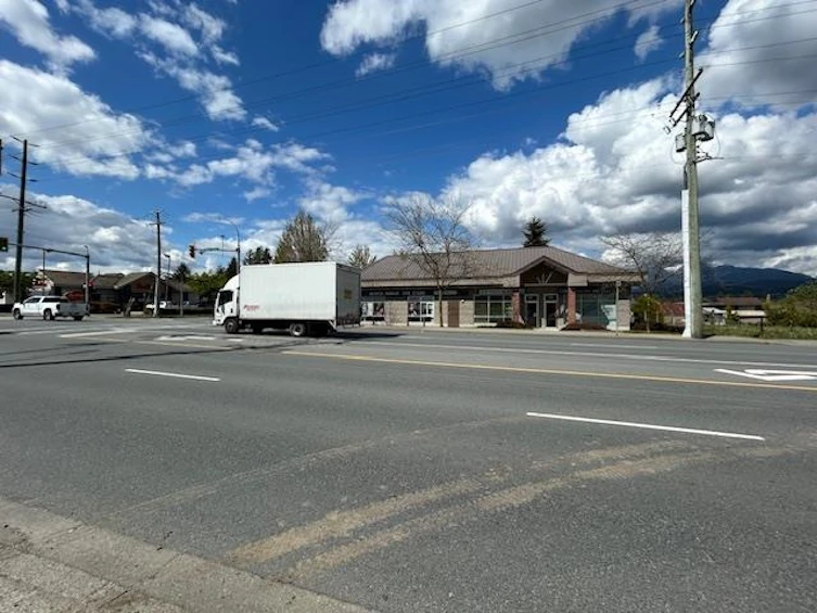 23004 Dewdney Trunk Road, Maple Ridge, BC, V2X 3L1 - 13