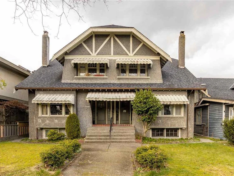 1827 W 12th Avenue, Vancouver, BC, V6J 2E7