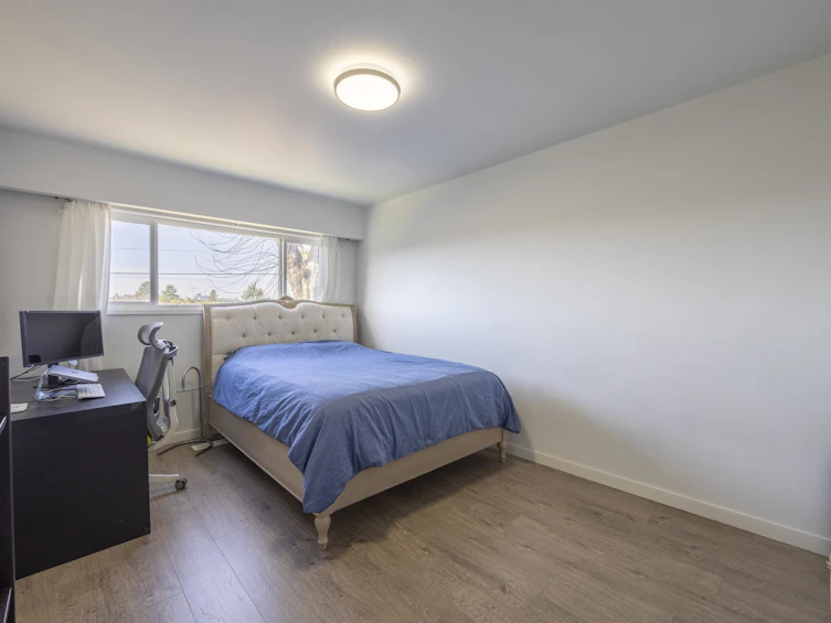 4388 Royal Oak Avenue, Burnaby, BC, V5G 3M4 - 6