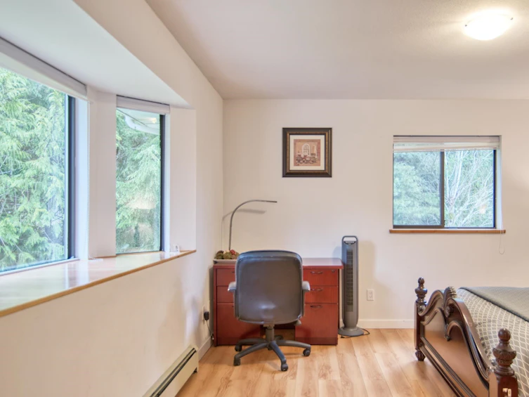 6377 North Gale Avenue, Sechelt, BC, V7Z 0P7 - 20