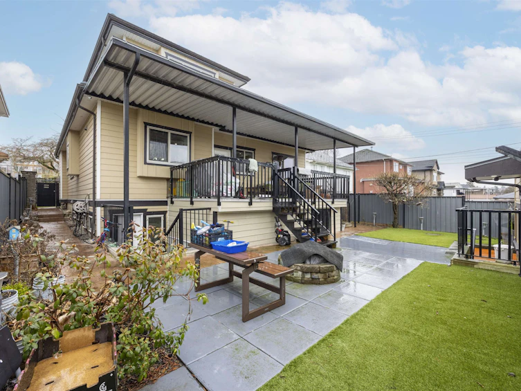 1060 E 61st Avenue, Vancouver, BC, V5X 2C4 - 12