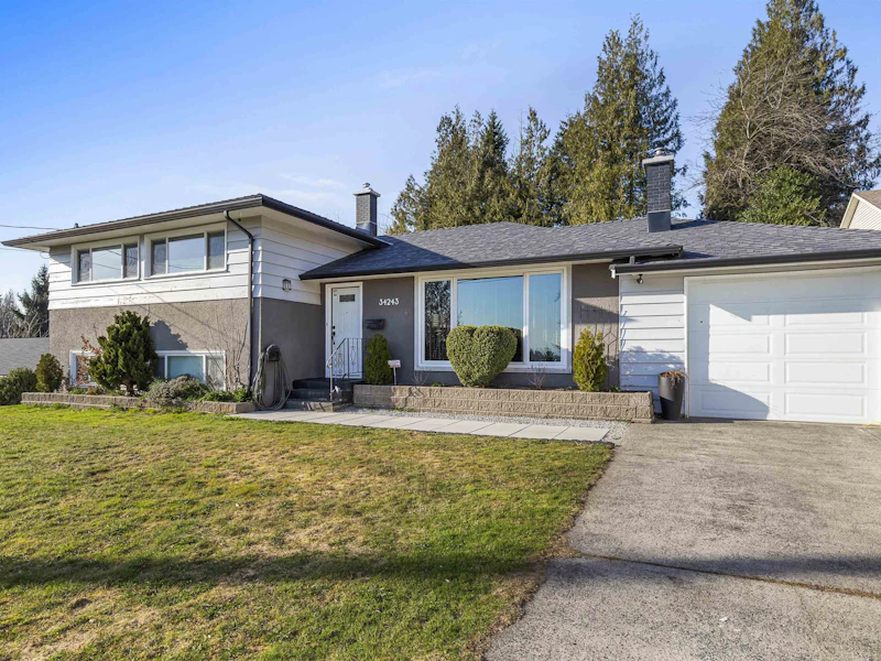 34243 Fraser Street, Abbotsford BC V2S 1X8