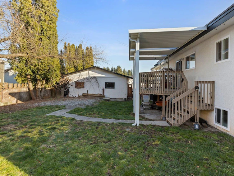 2071 Gladwin Road, Abbotsford, BC, V2S 2Y5 - 32