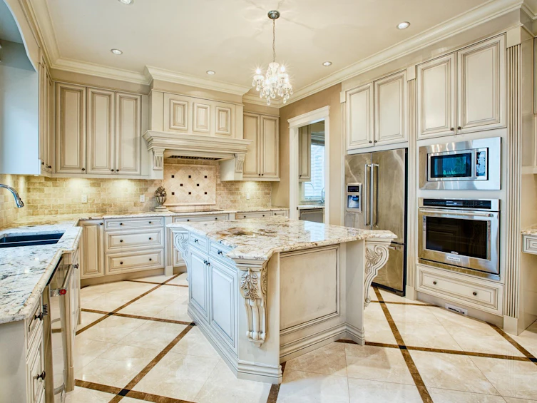 5538 Meadedale Drive, Burnaby, BC, V5B 2E8 - 9