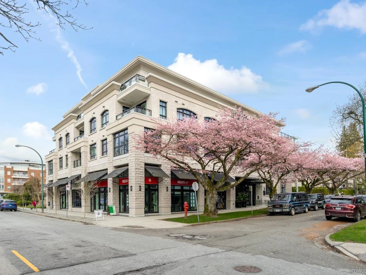 301-2089 W 43rd Avenue, Vancouver, BC, V6M 2C8