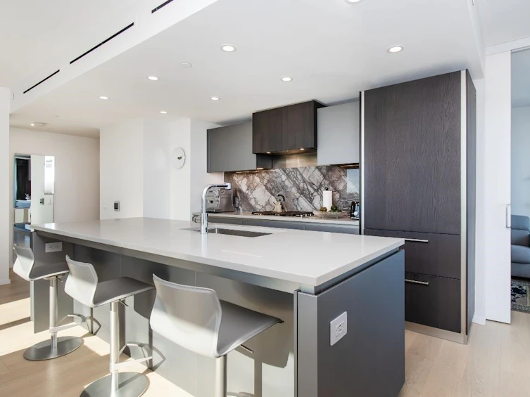 2702-889 Pacific Street, Vancouver, BC, V6Z 1C3 - 3