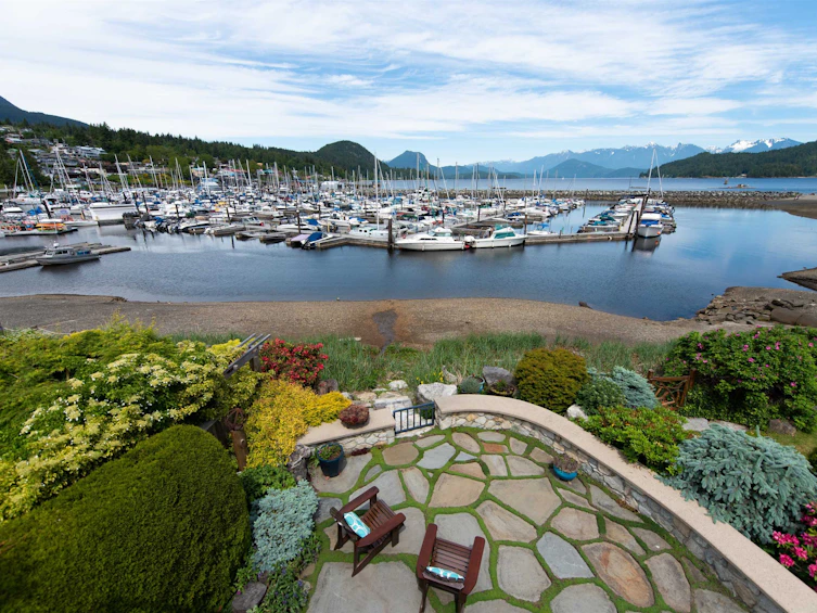 664 Bay Road, Gibsons, BC, V0N 1V8 - 2
