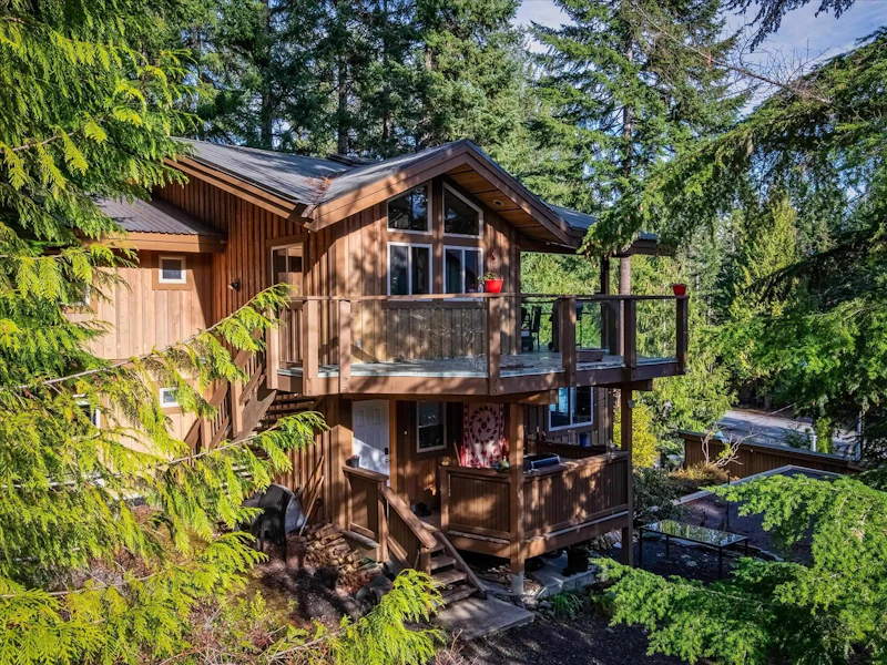 8349 Needles Drive, Whistler BC V0N 1B8