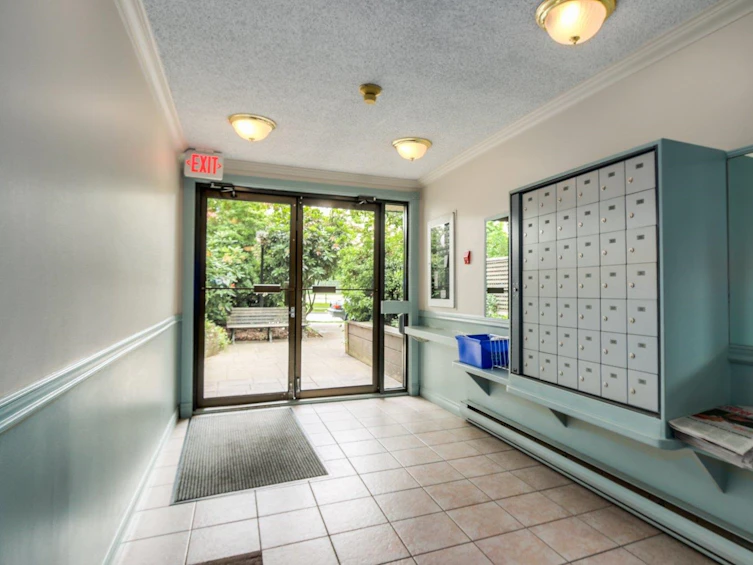 101-1429 East 4th Avenue, Vancouver, BC, V5N 1J6 - 5